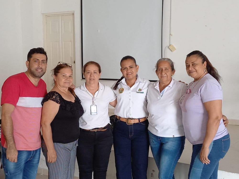 Entes gubernamentales brindan espacio para las víctimas del conflicto en Sabana de Torres imagen de la publicación