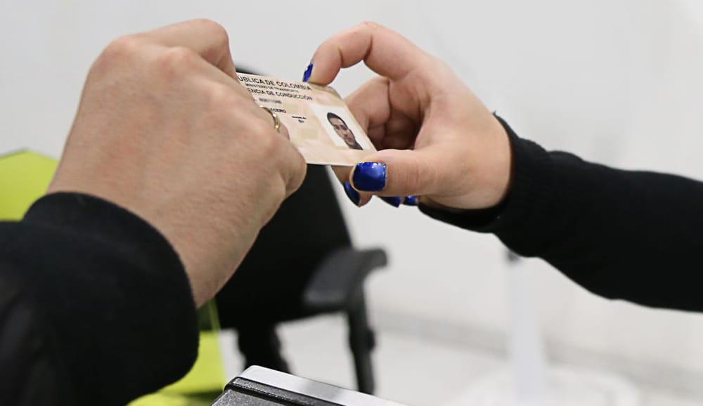 Importante trámite de tránsito tendrá incremento en el bolsillo de los conductores imagen de la publicación