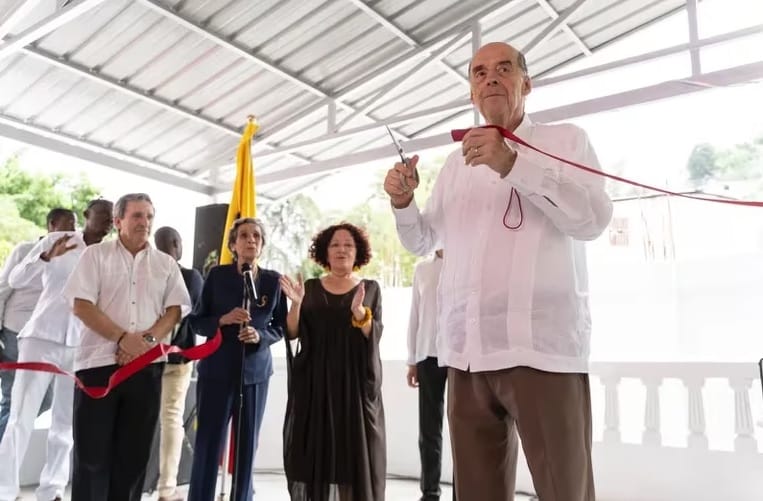 Canciller colombiano Álvaro Leyva inauguró consulado en Haití tras años de cierre imagen de la publicación