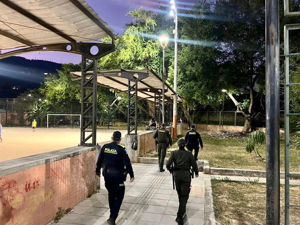 Girón impone 170 multas por consumo de drogas en espacios públicos imagen de la publicación