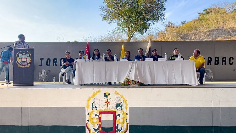 Gobernación de Santander, liderada por Juvenal Díaz Mateus, anuncia compromisos claves en Los Santos imagen de la publicación