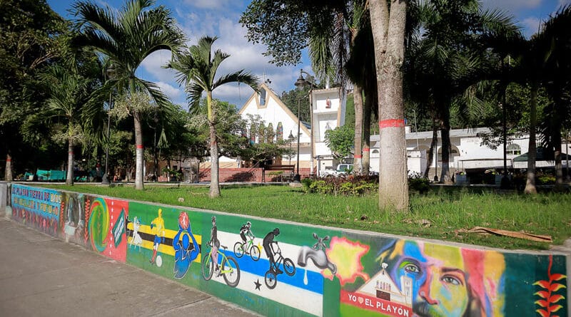 Corte Constitucional ordena disculpas públicas por mal estado de colegio en El Playón (S) imagen de la publicación