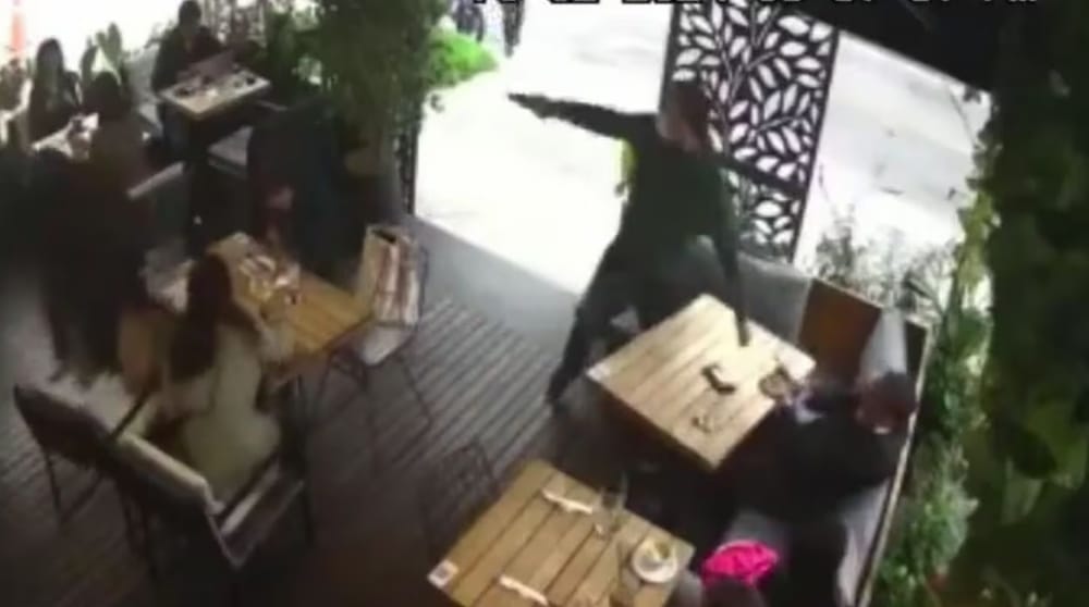 VIDEO. Mujer con bebé en brazos vivió momentos de terror durante un robo imagen de la publicación