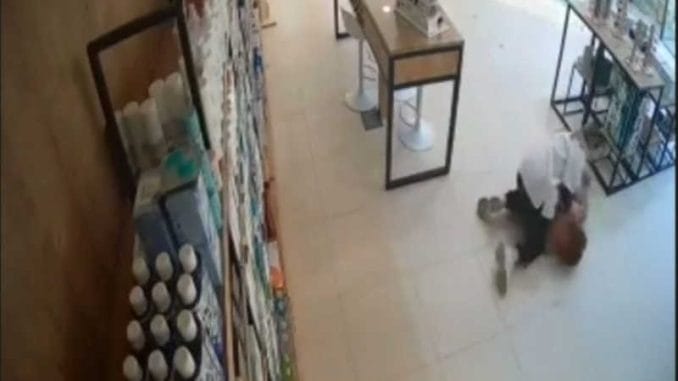 Auxiliar de farmacia frustró robo con llave de artes marciales imagen de la publicación