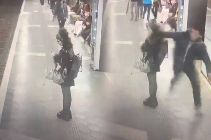 VIDEO. Agresor del metro de Barcelona enfrenta prisión sin fianza imagen de la publicación