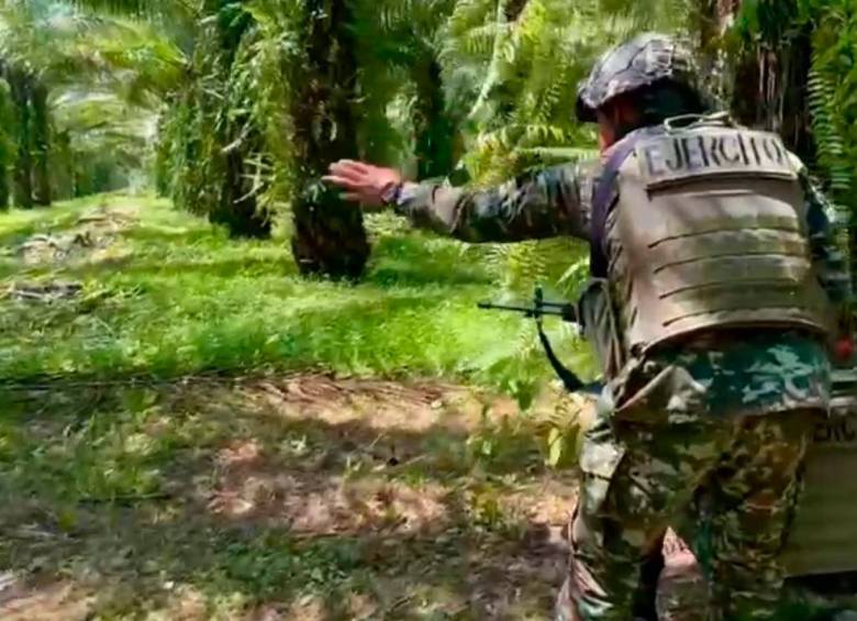 Enfrentamientos con Clan del Golfo dejan cuatro militares muertos en el sur de Bolívar imagen de la publicación