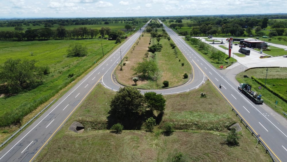 Balance Positivo: Disminución del 15% en servicios de emergencia por el corredor vial Puerto Salgar - Barrancabermeja imagen de la publicación