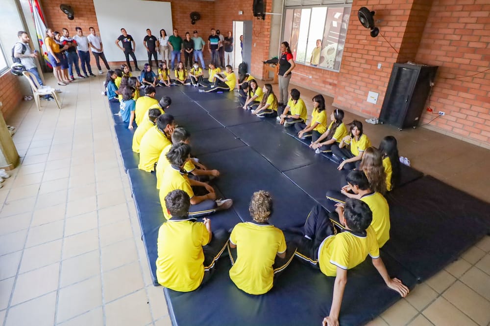 Aula de mindfulness beneficia a más de 1.400 estudiantes en Girón imagen de la publicación