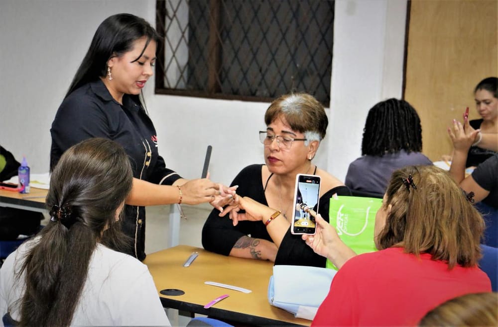 Jornadas de belleza gratuitas en Floridablanca imagen de la publicación