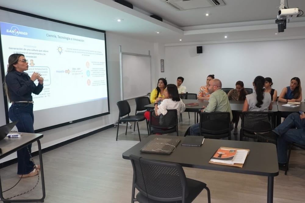 Secretaría de las TIC impulsa innovación en Santander imagen de la publicación