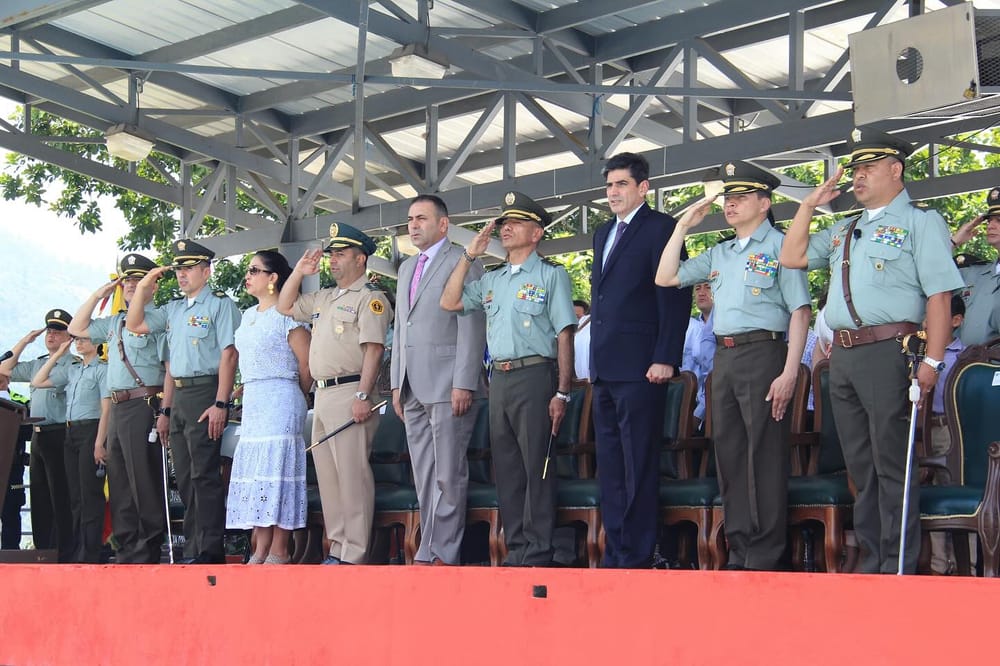 Coronel Carlos Efrén Fuelagán Cabrera, nuevo Comandante del Departamento de Policía de Santander imagen de la publicación