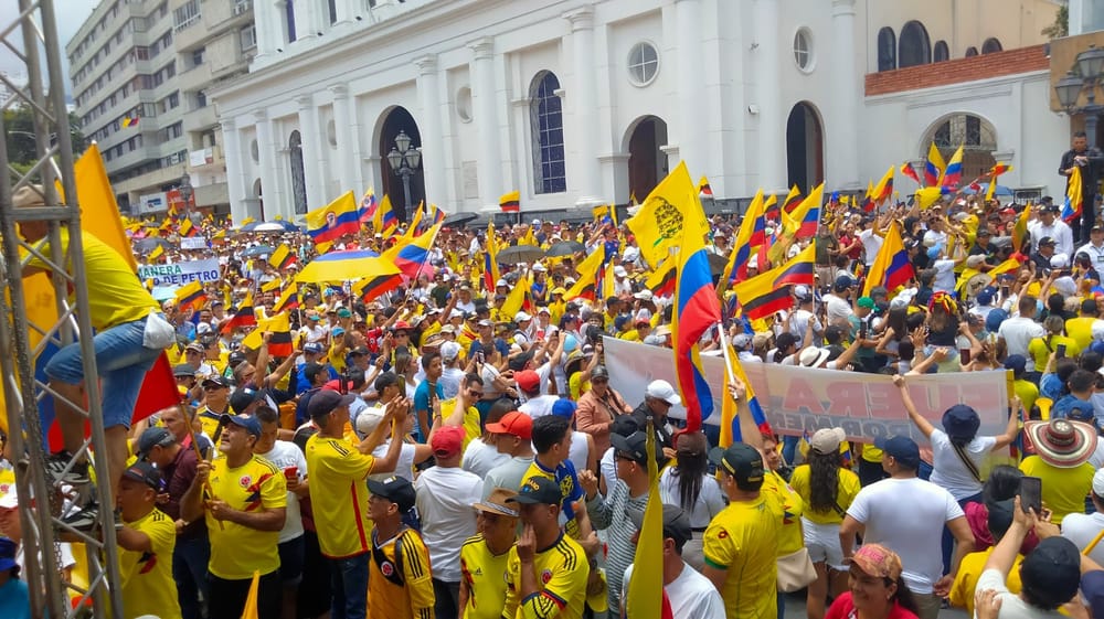 Gerente de RTVC denuncia violencia contra periodistas en manifestaciones imagen de la publicación