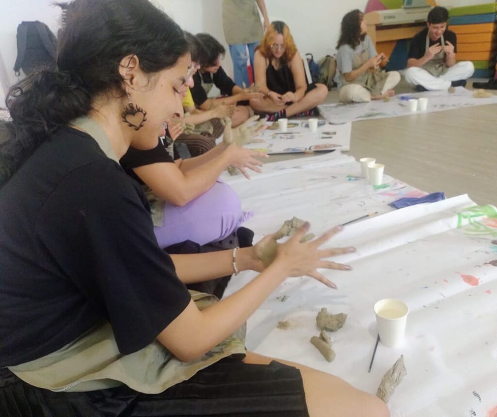 Catarte invita a explorar el arte como terapia imagen de la publicación