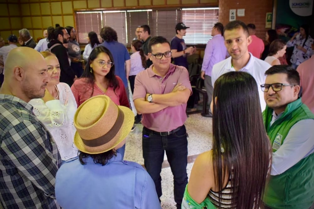 MinAmbiente y MinEducación inician ruta para reforzar la educación ambiental en Colombia imagen de la publicación