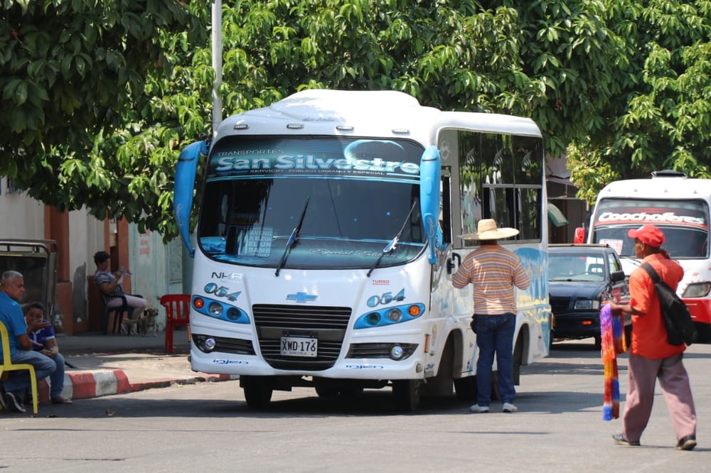 Crisis en Barrancabermeja: Falta de recursos afecta transporte escolar imagen de la publicación