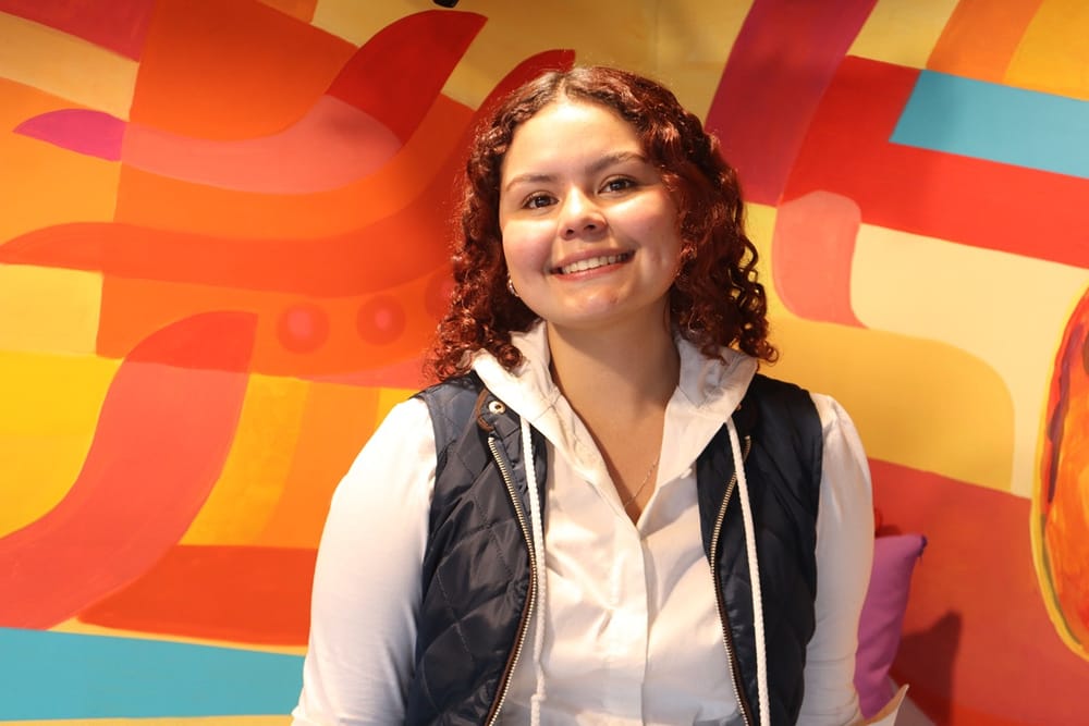 Estudiante colombiana fue seleccionada para programa élite de IA en Emiratos Árabes imagen de la publicación