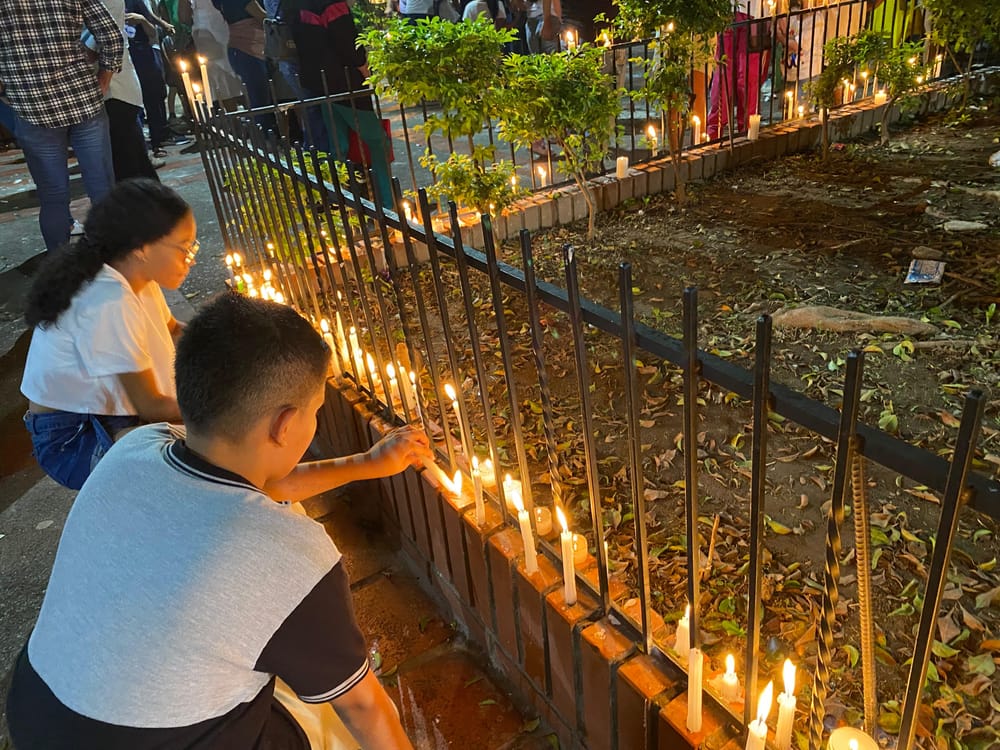 Conmoción en Girón: Homenaje a Kerly Cuevas, comunidad clama justicia por su asesinato imagen de la publicación
