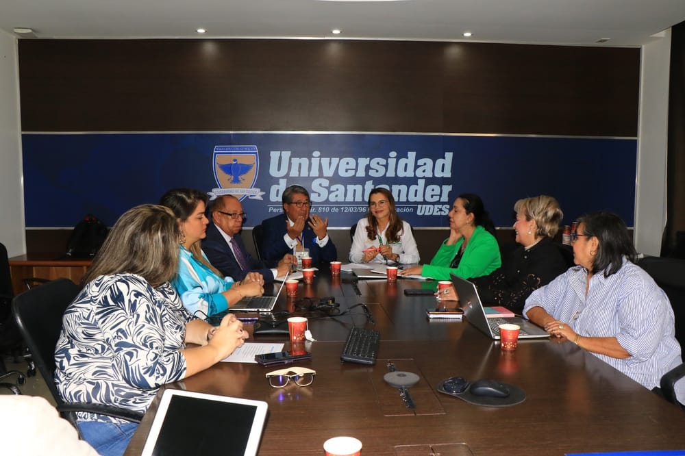 Girón y UDES fortalecen vínculos para impulsar el desarrollo educativo imagen de la publicación