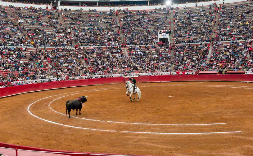 Plazas de toros se transformarán en mercados campesinos imagen de la publicación