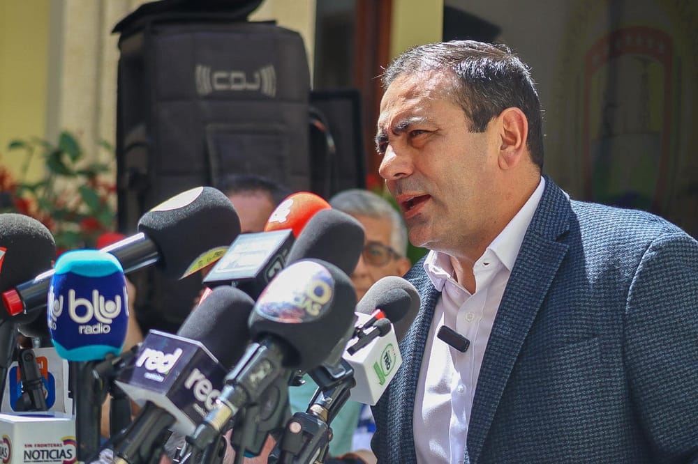 Gobernador de Santander insta a fortalecer operativos militares imagen de la publicación
