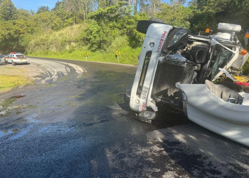 Restauración del río Suárez tras derrame de ACPM podría durar 4 semanas imagen de la publicación