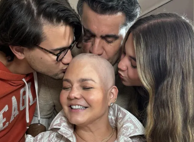 VIDEO. Paulina Ceballos se despide de su cabello: “El amor todo lo puede, todo lo cree” imagen de la publicación