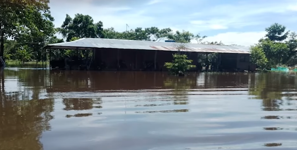 Inundaciones ponen en peligro a residentes del barrio La Fe en Puerto Wilches imagen de la publicación