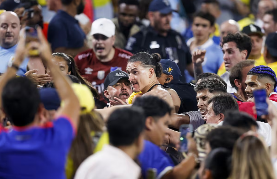 VIDEO. Caos en la Copa América: Uruguay rescató a sus familias en medio del conflicto imagen de la publicación