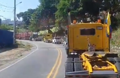 Camioneros de Bucaramanga se sumaron al paro nacional imagen de la publicación