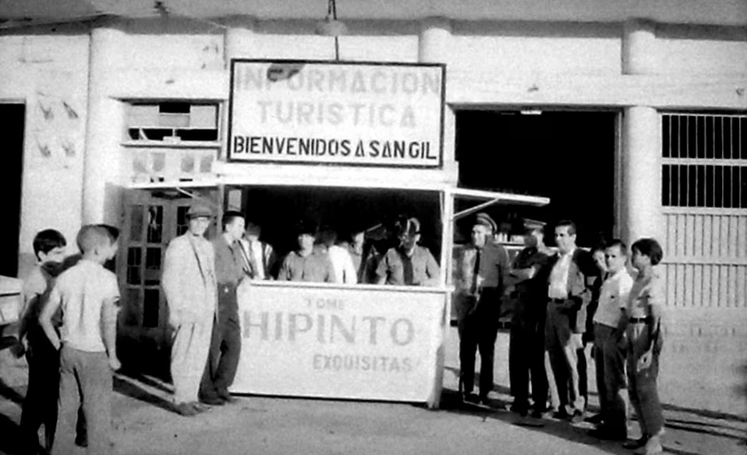 Inaugurada exposición fotográfica que revive la historia de San Gil imagen de la publicación