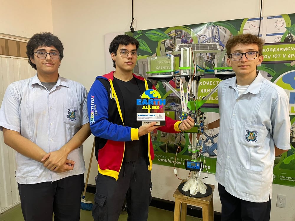 Estudiantes crean biorreactor y buscan apoyo para viajar a Turquía imagen de la publicación