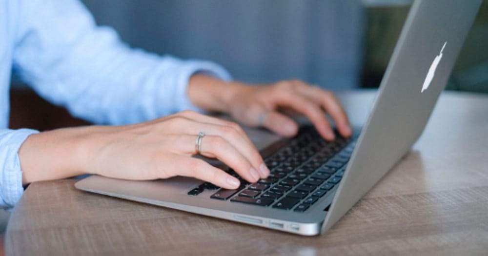 300 emprendedores digitales recibirán apoyo a través de ‘PotencIA Digital’ imagen de la publicación