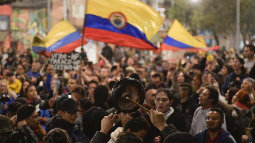 Fiscalía General establece nuevas normas para investigación de actos durante protestas imagen de la publicación