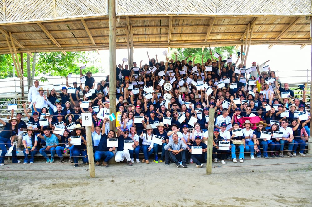 Víctimas del conflicto se graduaron en Turismo Rural Sostenible imagen de la publicación
