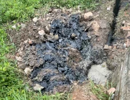 Alerta en Barrancabermeja por posible afloramiento de crudo en barrio Jerusalén imagen de la publicación