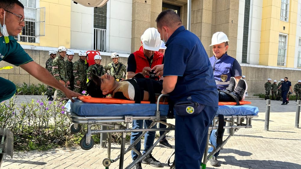 Gobernador de Santander lideró Simulacro Nacional de Respuesta a Emergencias imagen de la publicación
