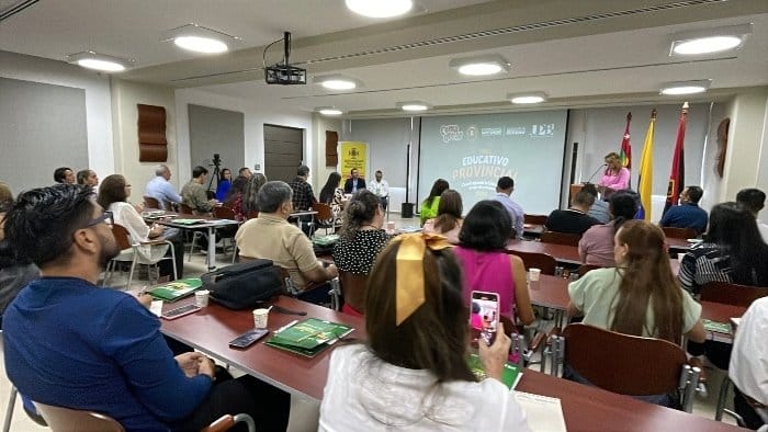Santander impulsa la educación del siglo XXI en Foro Provincial imagen de la publicación