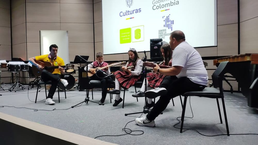 Estudiantes de Vélez llevan su talento al VIII Festival Internacional de Percusión imagen de la publicación