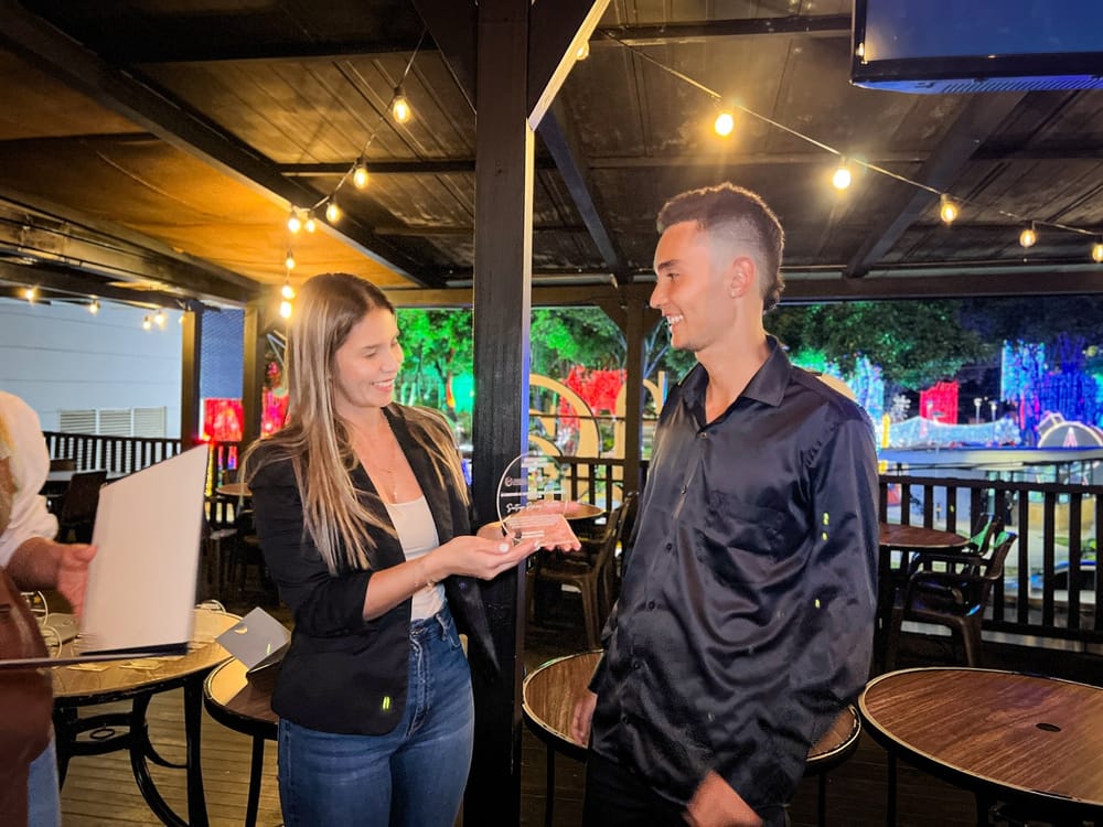 'Jóvenes influyentes' de Floridablanca recibieron distinción municipal imagen de la publicación