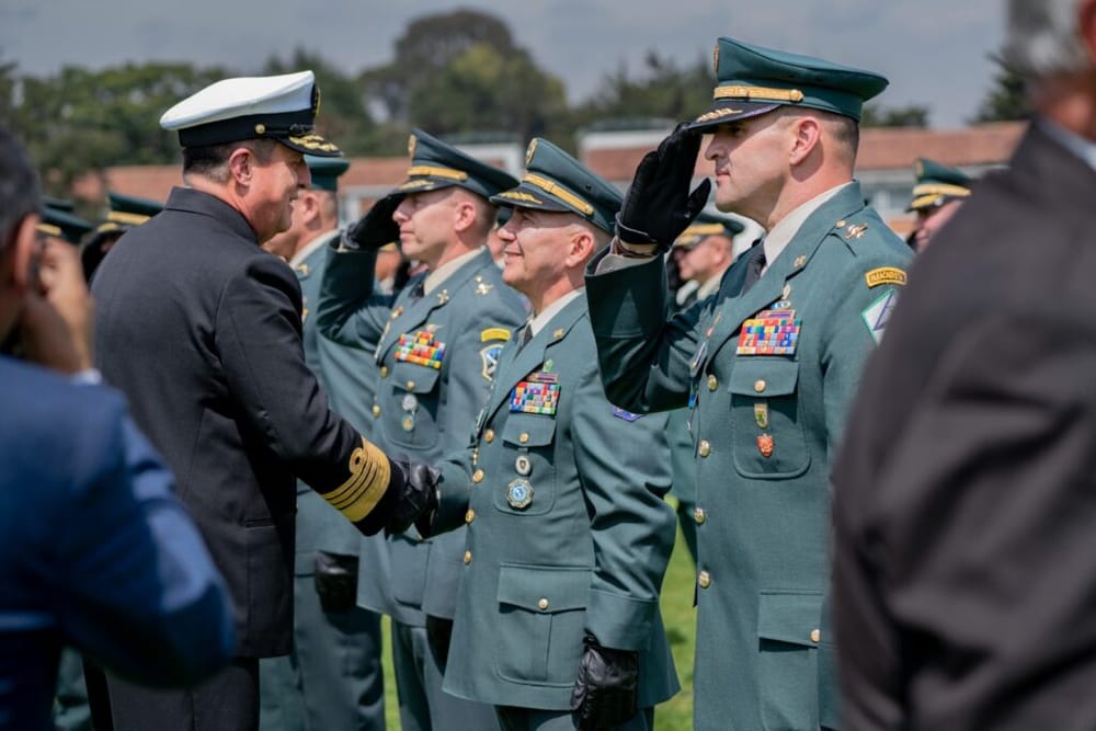 Historiador santandereano alcanza rango de coronel en el Ejército Nacional imagen de la publicación