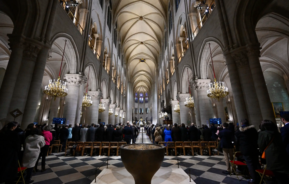 Notre Dame de París renació tras cinco años de reconstrucción imagen de la publicación
