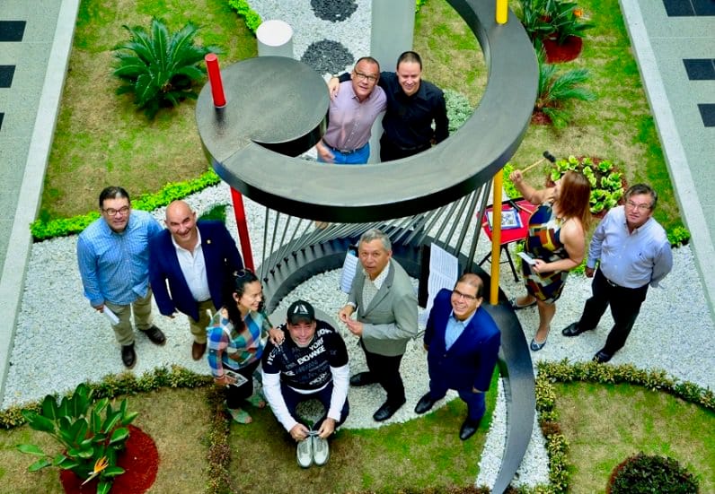 Arte y música vibran juntos en la escultura ‘En Clave de UIS’ imagen de la publicación