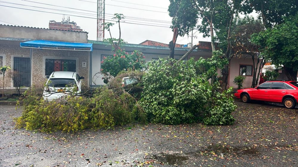 Fuertes lluvias sorprenden a Bucaramanga en plena temporada seca imagen de la publicación