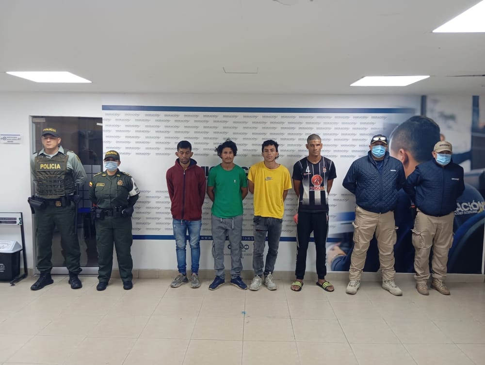 Cuatro delincuentes venezolanos capturados en operativo migratorio imagen de la publicación