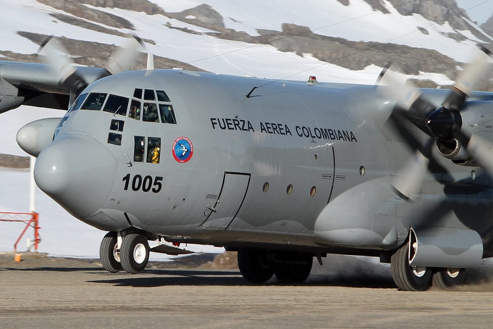 La Fuerza Aérea de Colombia podría aterrizar sus operaciones en junio de 2025 imagen de la publicación