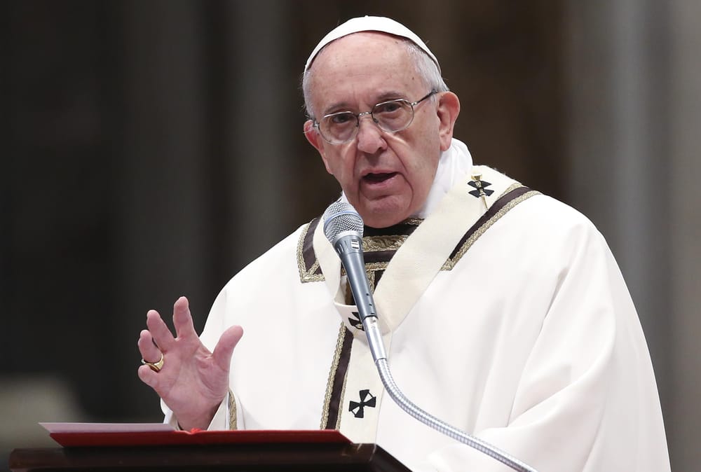 Hospitalizan de urgencia al papa Francisco imagen de la publicación