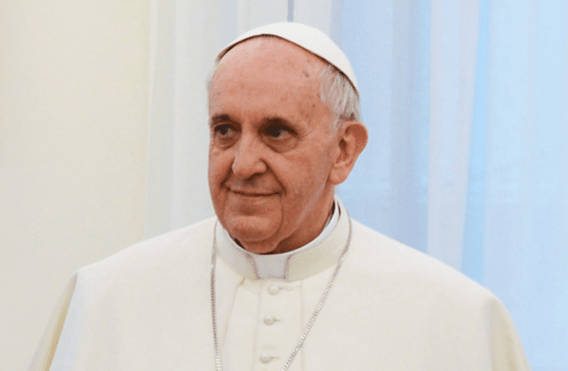 Papa Francisco sufrió broncoaspiración y continúa en tratamiento intensivo imagen de la publicación