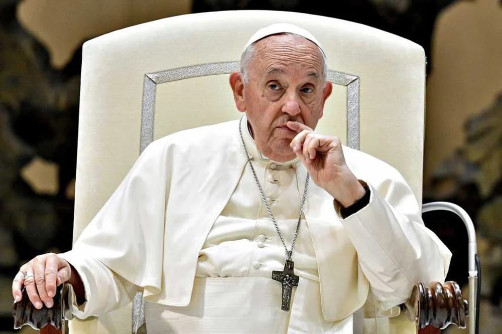 Grave diagnóstico: el Papa Francisco enfrenta una neumonía bilateral imagen de la publicación