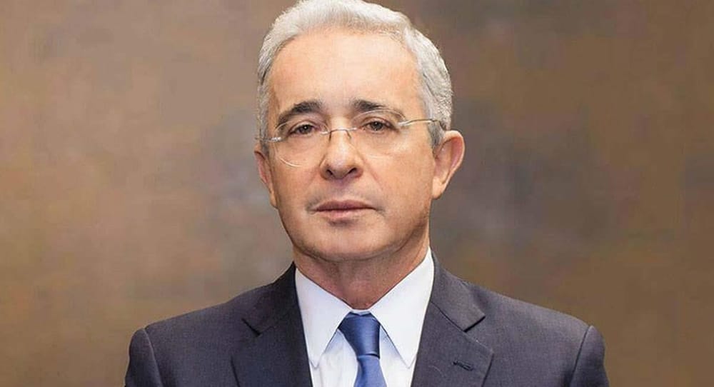 Tribunal confirma que las interceptaciones a Álvaro Uribe son válidas en juicio imagen de la publicación