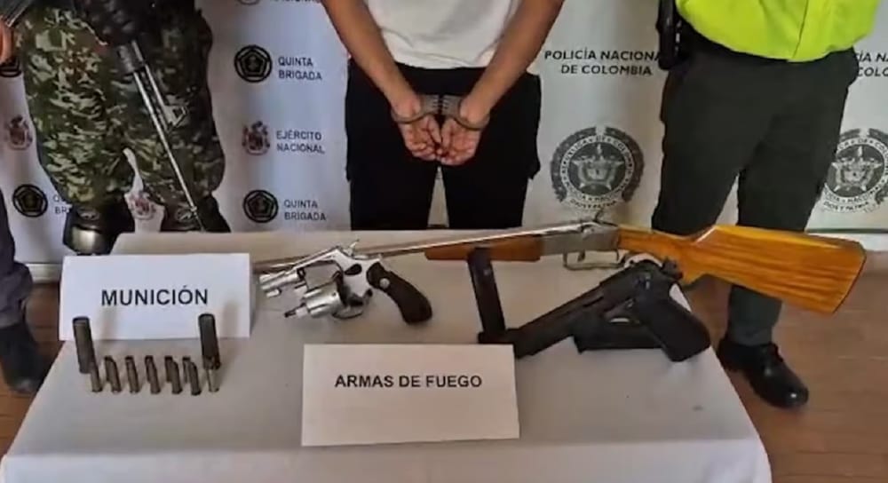 Capturada mujer que le disparó a un hombre y le incautaron sus 'juguetes' imagen de la publicación